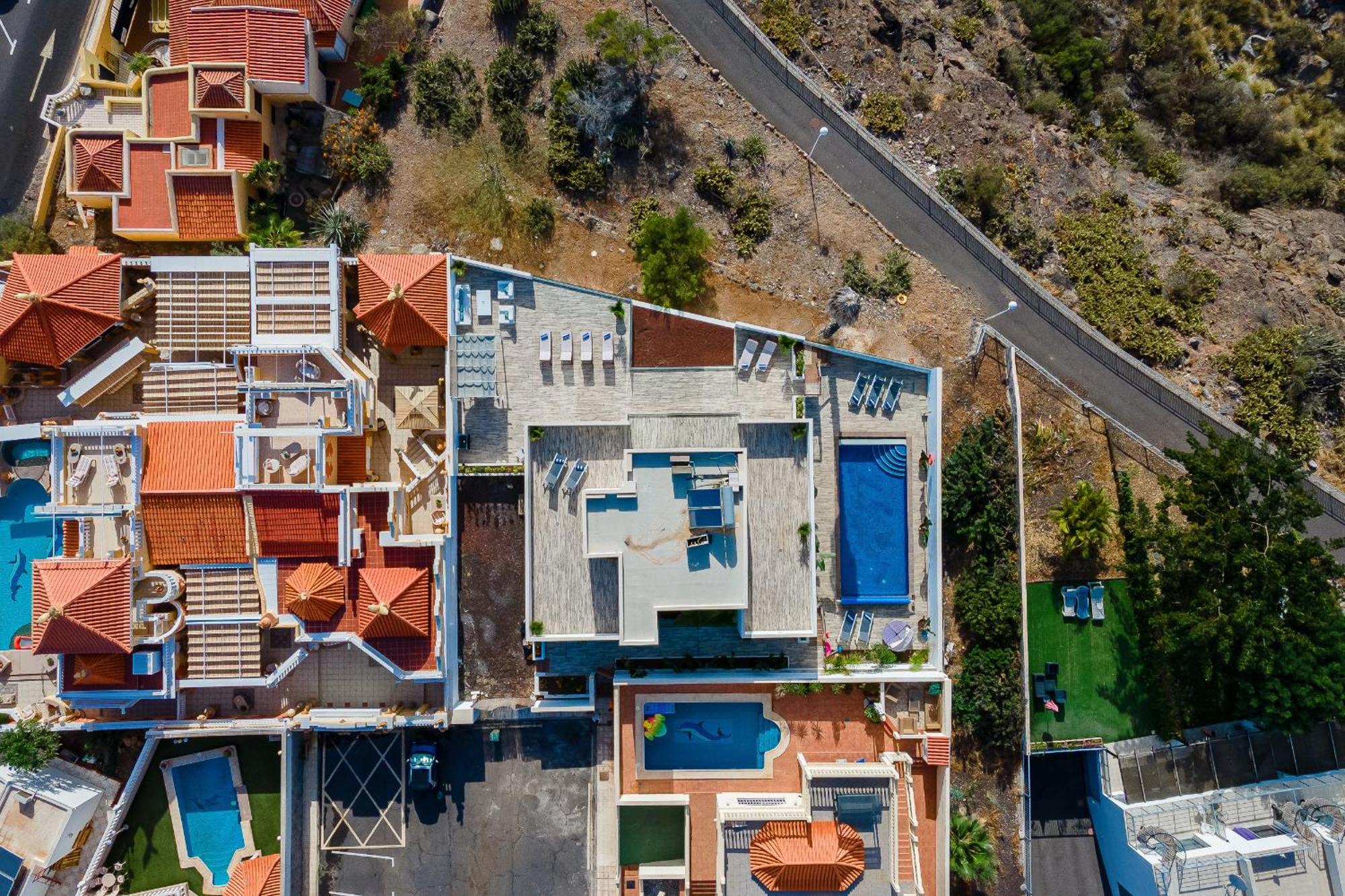 Fabulous Contemporary 5 Bedroom Villa With Private Heated Pool, Sleeps Max 13 칼라오살바헤 외부 사진